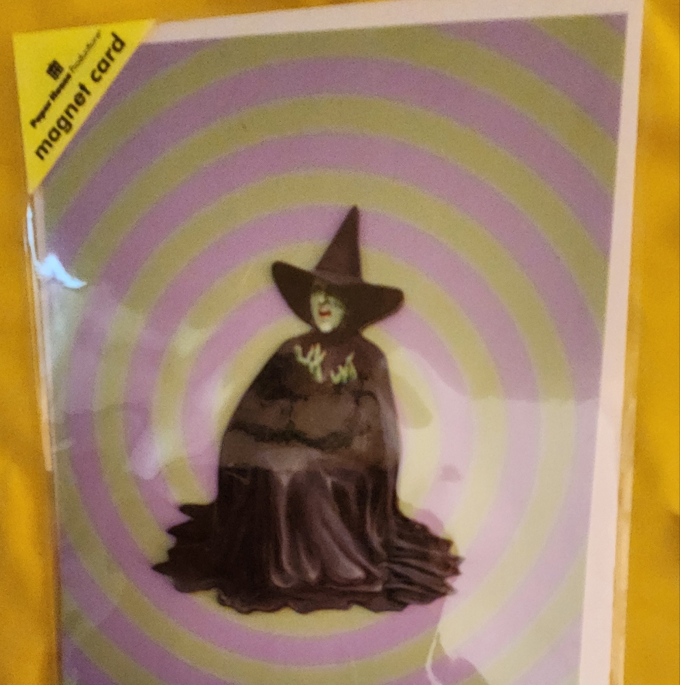 Wizard of Oz Collectible Figurines and Book Set - Picture 4 of 8